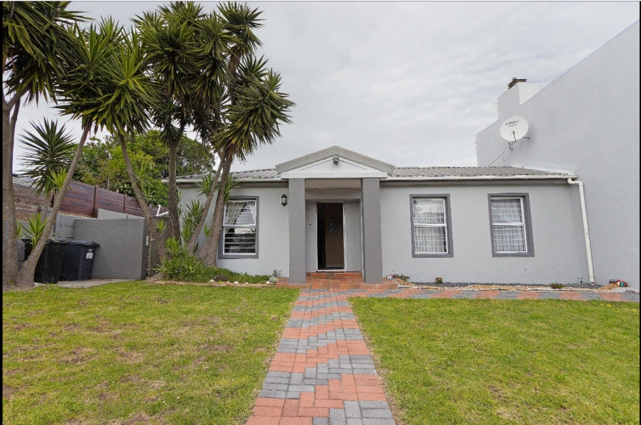 4 Bedroom Property for Sale in Milnerton Ridge Western Cape